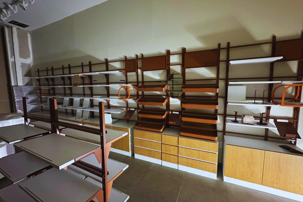 Exhibición para Cosmética en Punto de Venta